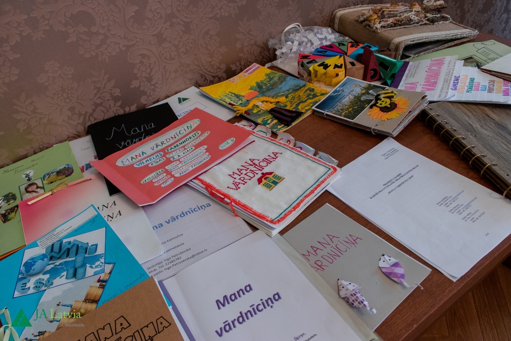 Aluksniesiem.lv raksta attēla aizvietotājs