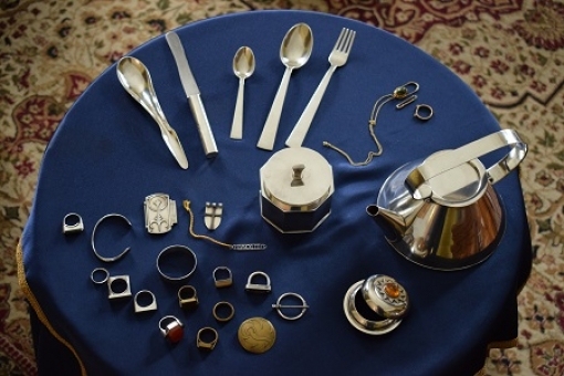 Autors: publicitātes