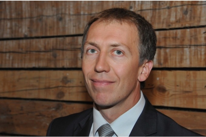 Autors: Dainis Ģelzis