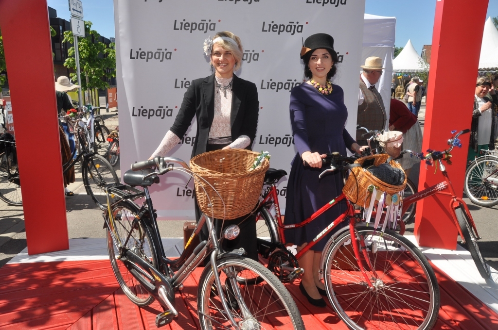 Autors: Dainis Ģelzis