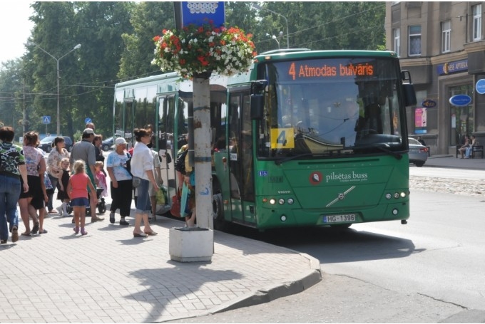 Autors: Dainis Ģelzis