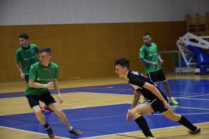 Autors: Nīcas sporta halle