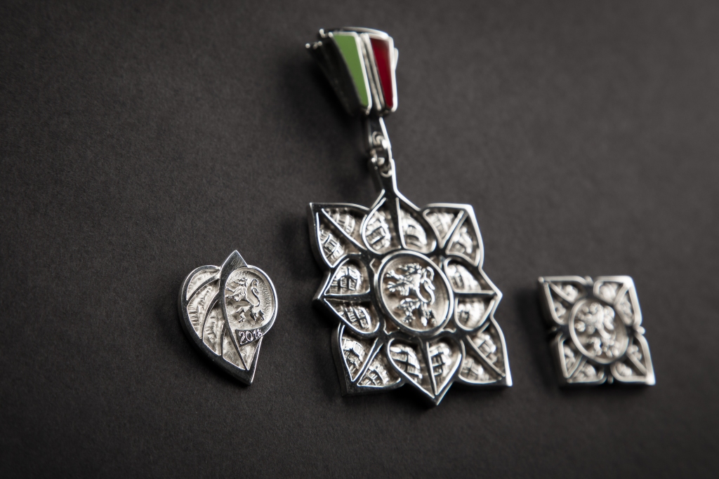 18. martā notiks tradicionālā Gada un Goda liepājnieku apbalvošanas ceremonija, kurā par veikumu 2018. gadā tiks sumināti 15 Gada liepājnieki un Goda liepājnieks.
Autors: Publicitātes foto