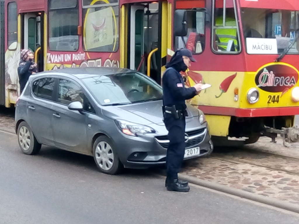 Autors: Uldis Dobelis