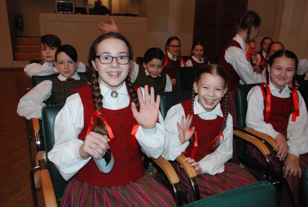 Aluksniesiem.lv raksta attēla aizvietotājs