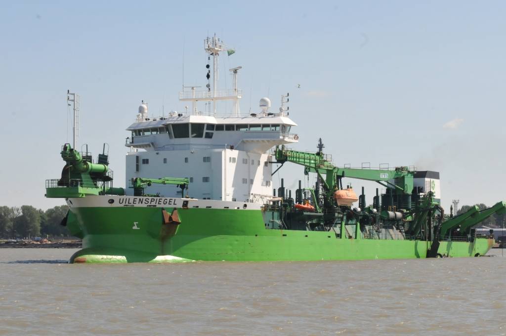 Liepājas osta darbībā.
Autors: ReKurZeme, portāls