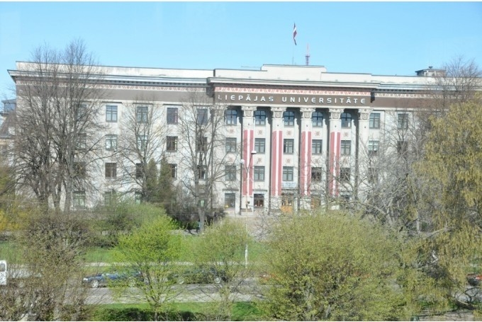 Autors: Dainis Ģelzis