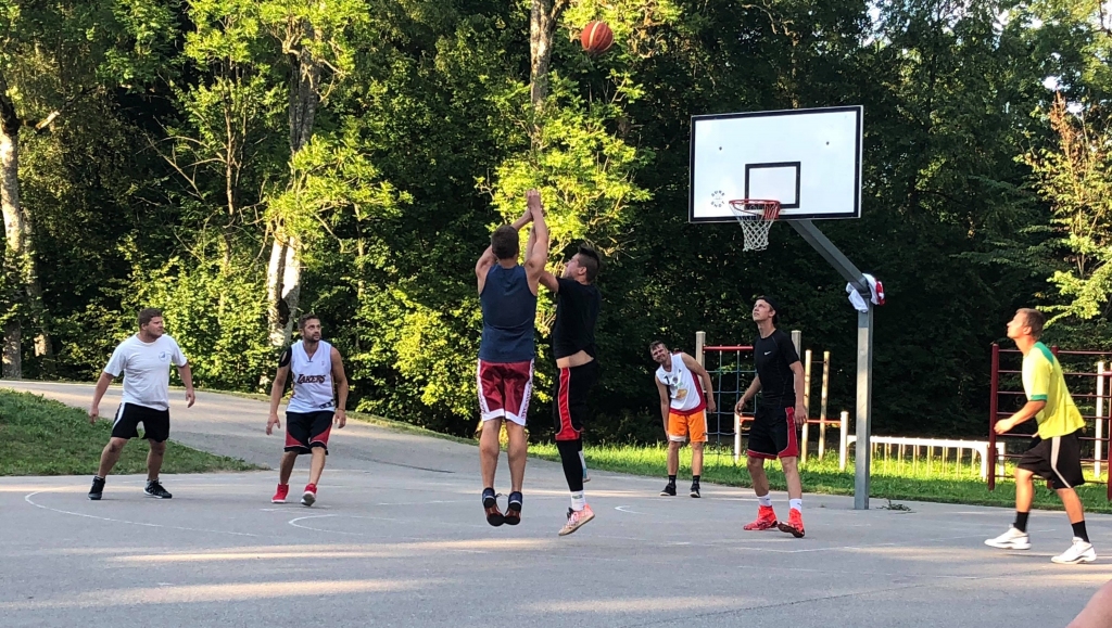 Autors: No Toma Mackara arhīva