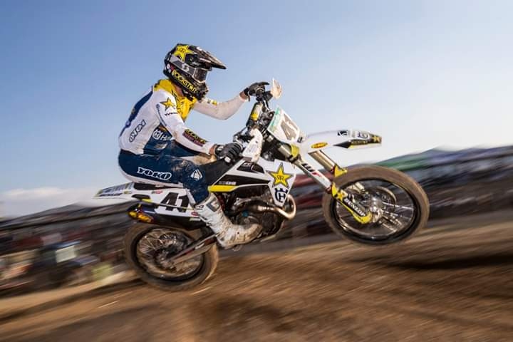 Autors: Juan Pablo Acevedo