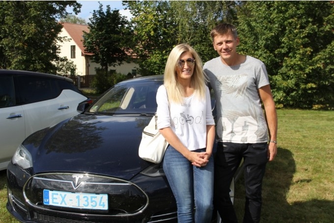 Autors: Sandra Apine