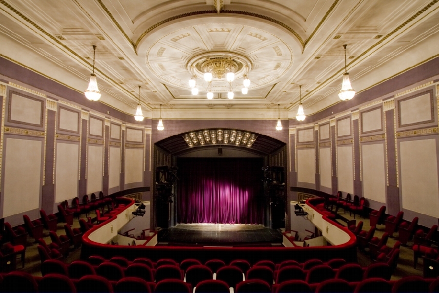 Autors: liepajasteatris.lv