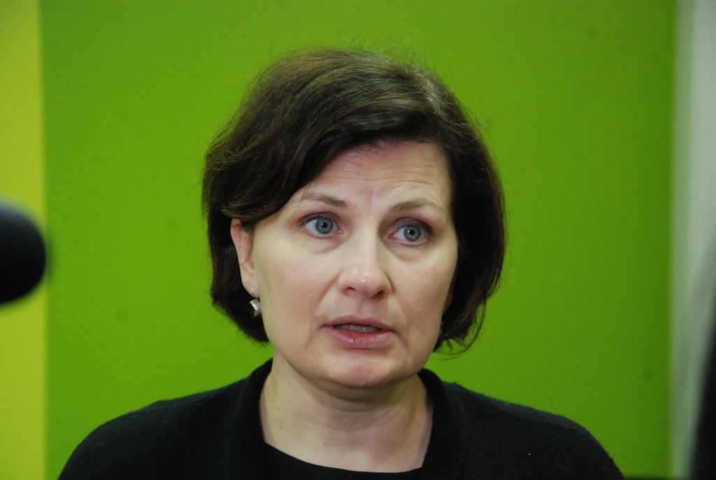 Aizvadītajā diennaktī reģistrētie 18 Covid-19 inficēšanās gadījumi vēl nenozīmē, ka būtu jāpastiprina ierobežojumi, sociālajā vietnē 