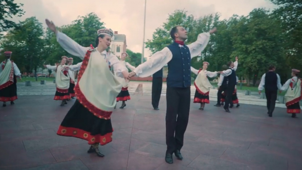 Autors: Ekrānšāviņš no video