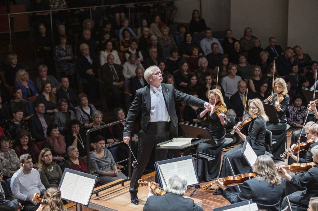 Autors: Jānis Vecbrālis