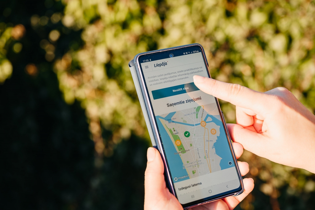 Autors: Publicitátes foto