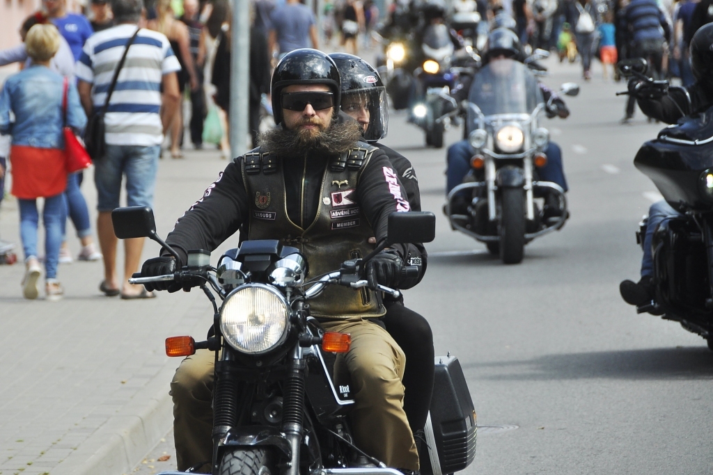 Autors: Dainis Ģelzis