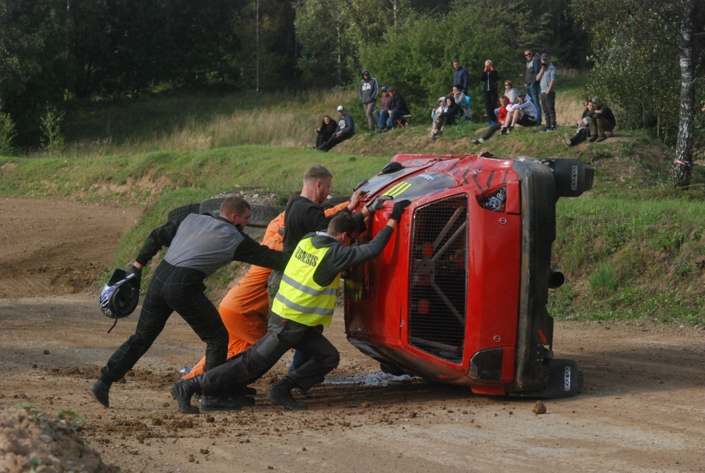 Autors: Uldis Dobelis