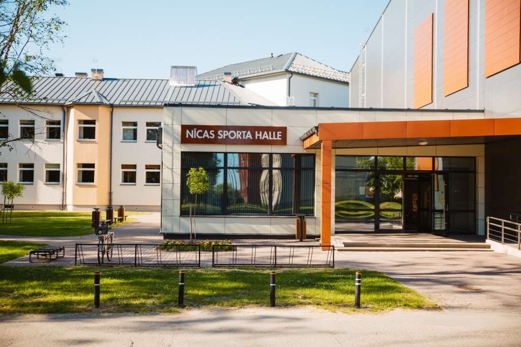 Autors: Nīcas sporta halle
