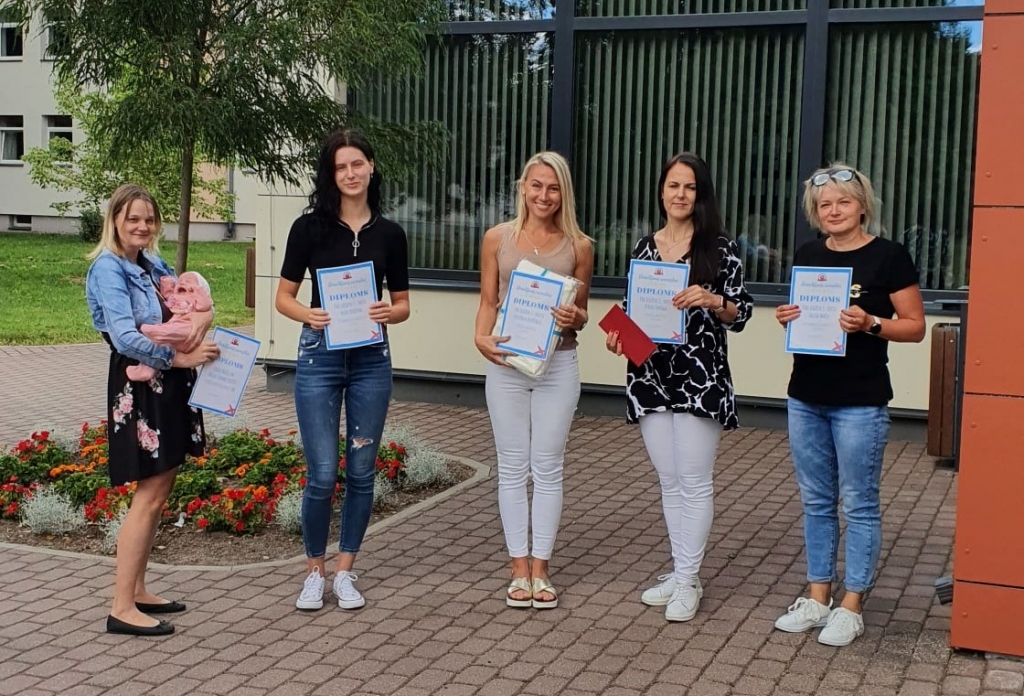 Autors: Nīcas sporta halle