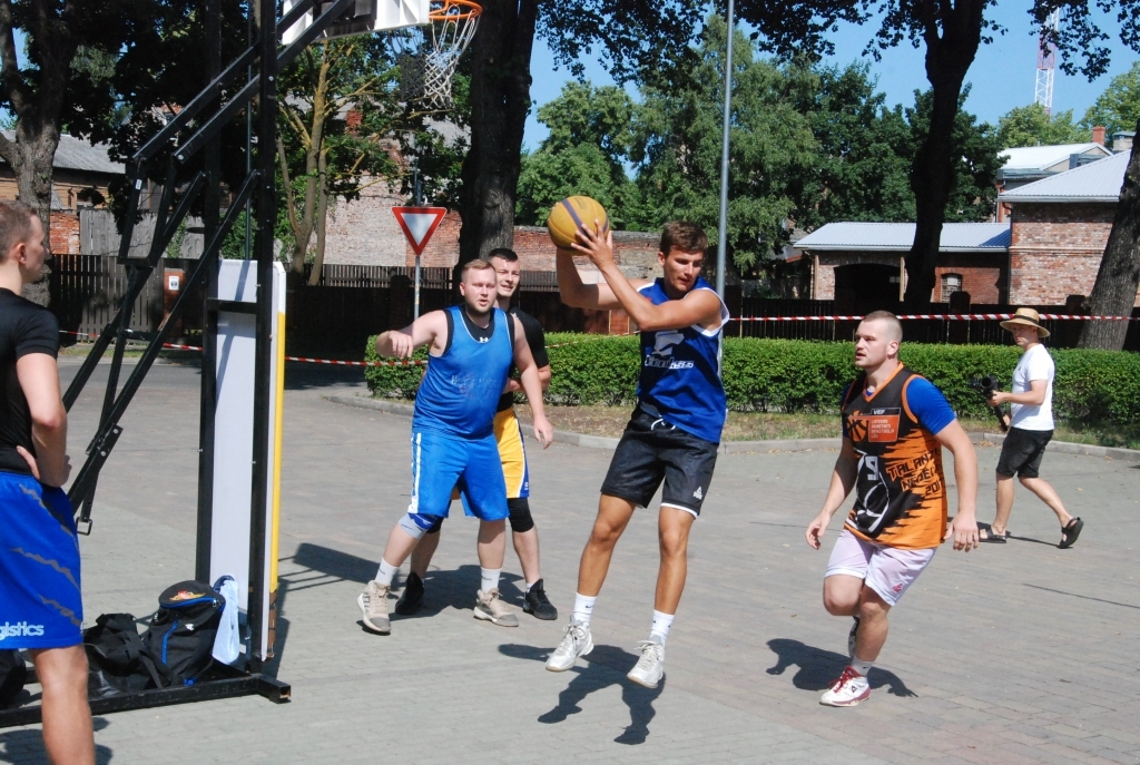 Autors: Uldis Dobelis