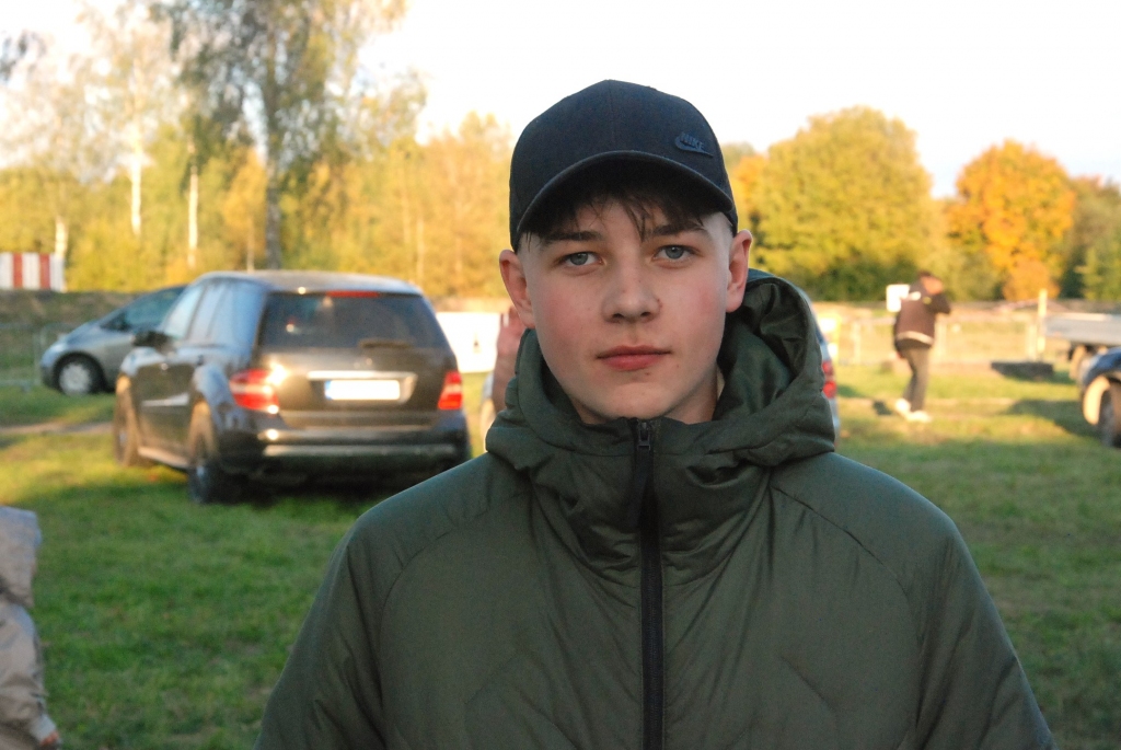 Durbes autosportistam Danielam Lankupam folkreisa sezonu izdevās noslēgt ar labām sacensībām Priekulē. 
Autors: Uldis Dobelis