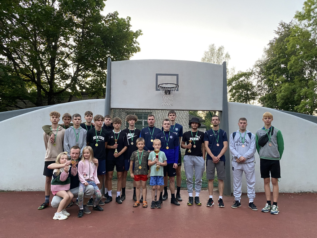 Aluksniesiem.lv raksta attēla aizvietotājs