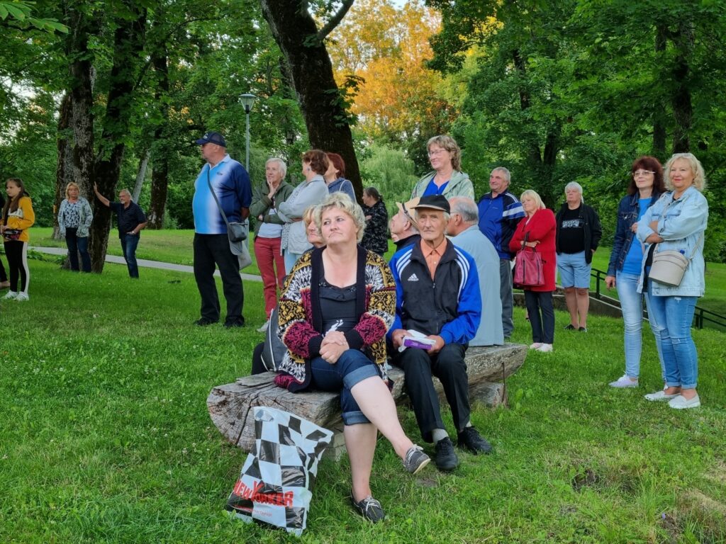 Aluksniesiem.lv raksta attēla aizvietotājs