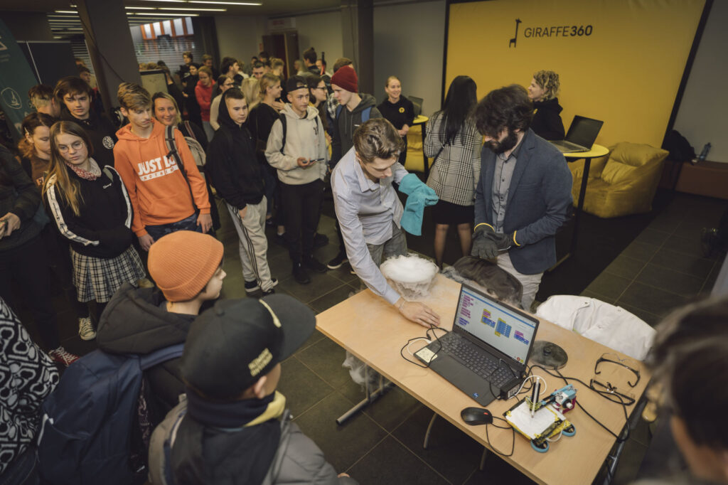 Aluksniesiem.lv raksta attēla aizvietotājs