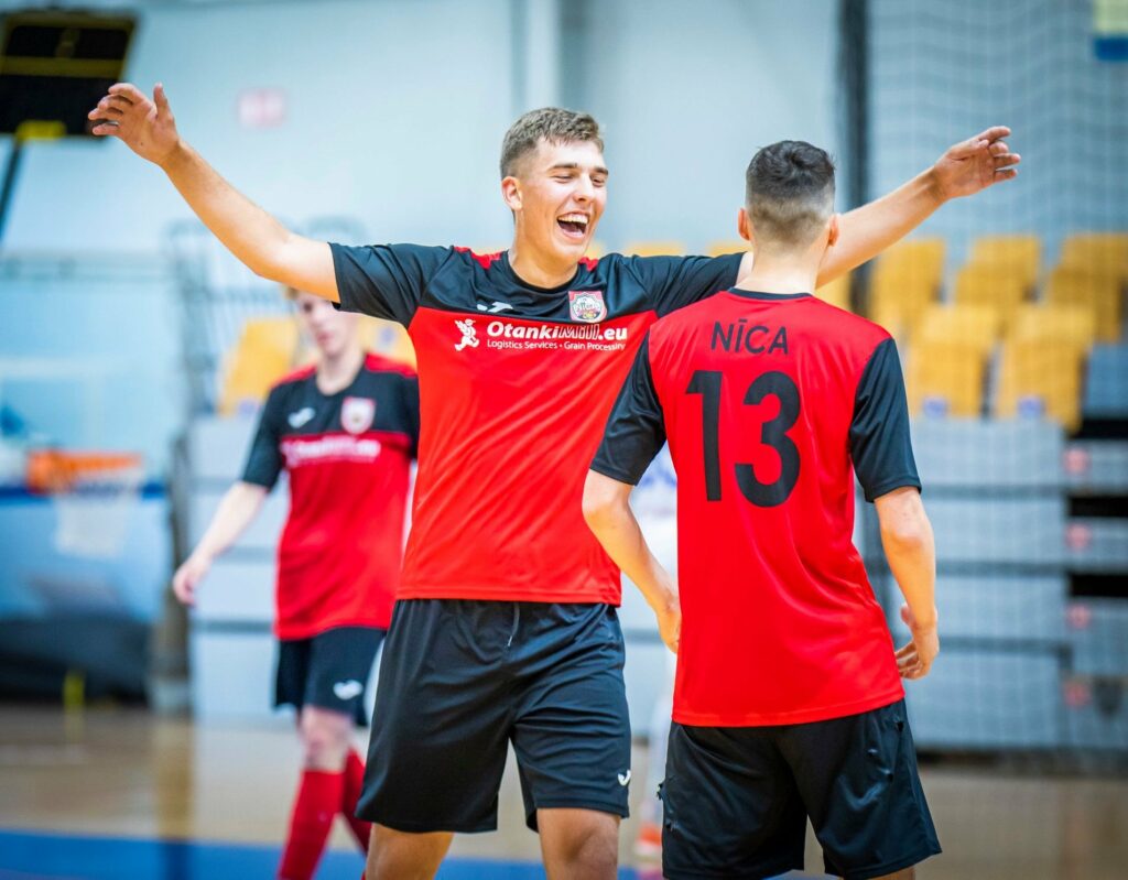 Aluksniesiem.lv raksta attēla aizvietotājs