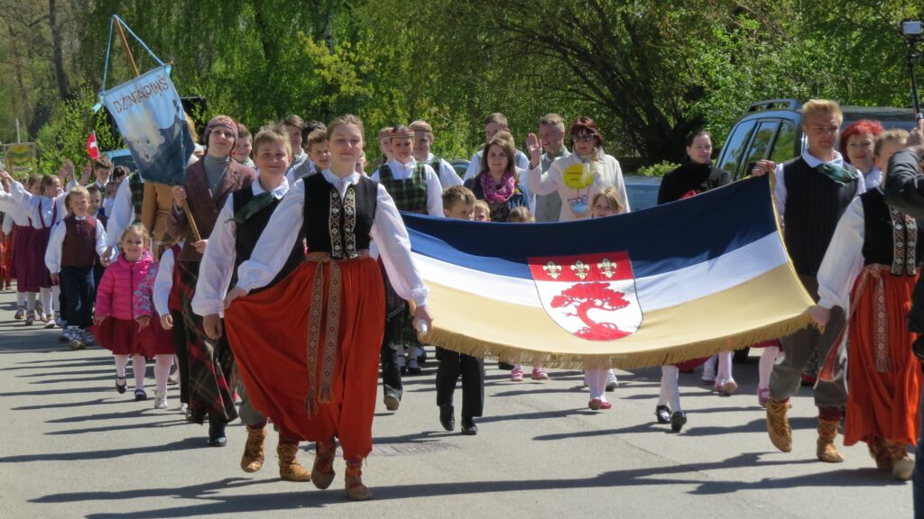 Aluksniesiem.lv raksta attēla aizvietotājs