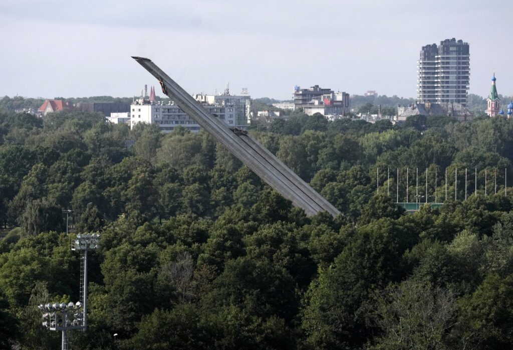 Aluksniesiem.lv raksta attēla aizvietotājs