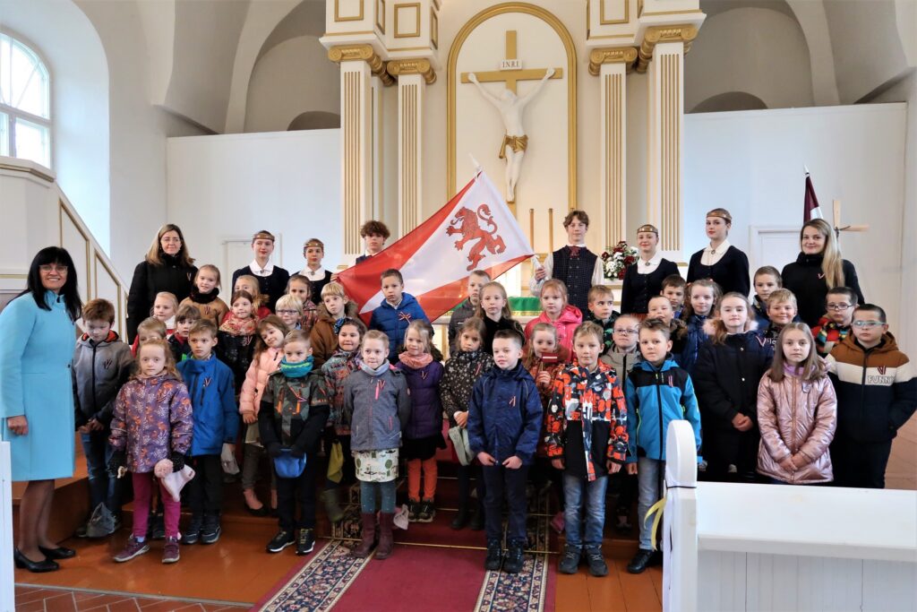 Aluksniesiem.lv raksta attēla aizvietotājs