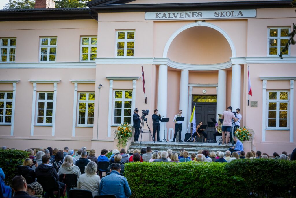 Aluksniesiem.lv raksta attēla aizvietotājs