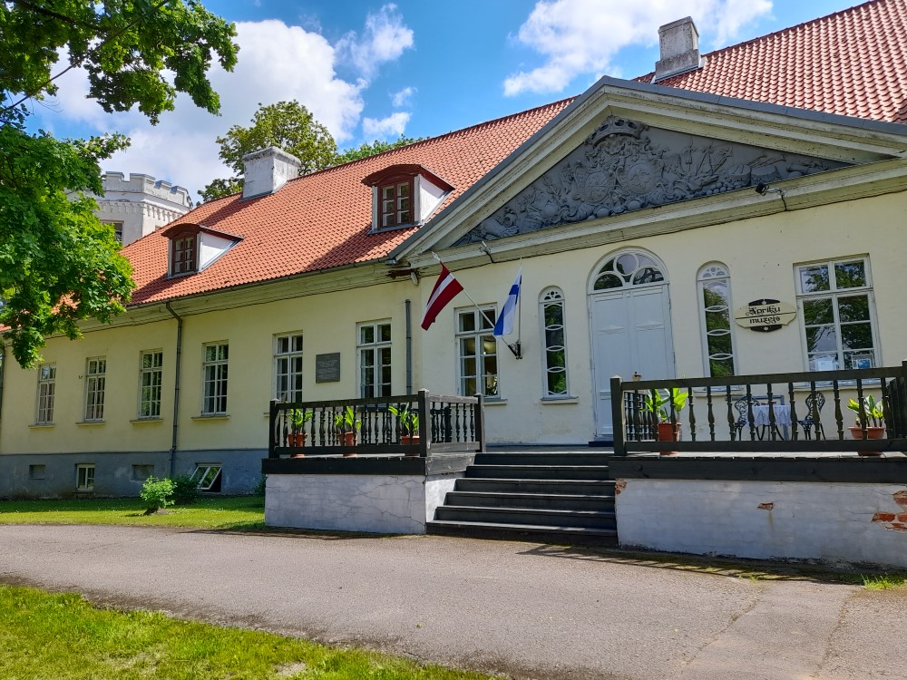 Aluksniesiem.lv raksta attēla aizvietotājs