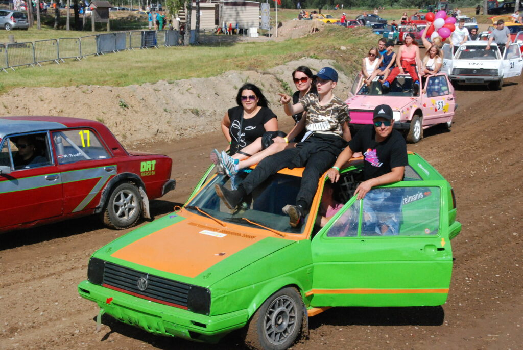 Aluksniesiem.lv raksta attēla aizvietotājs