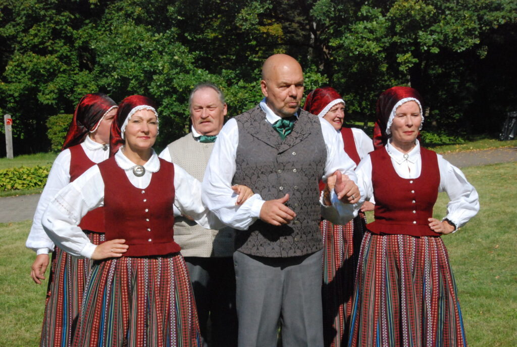 Aluksniesiem.lv raksta attēla aizvietotājs