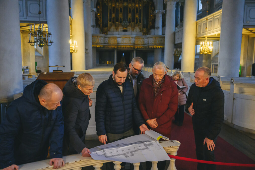 Aluksniesiem.lv raksta attēla aizvietotājs