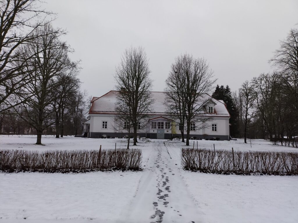 Aluksniesiem.lv raksta attēla aizvietotājs