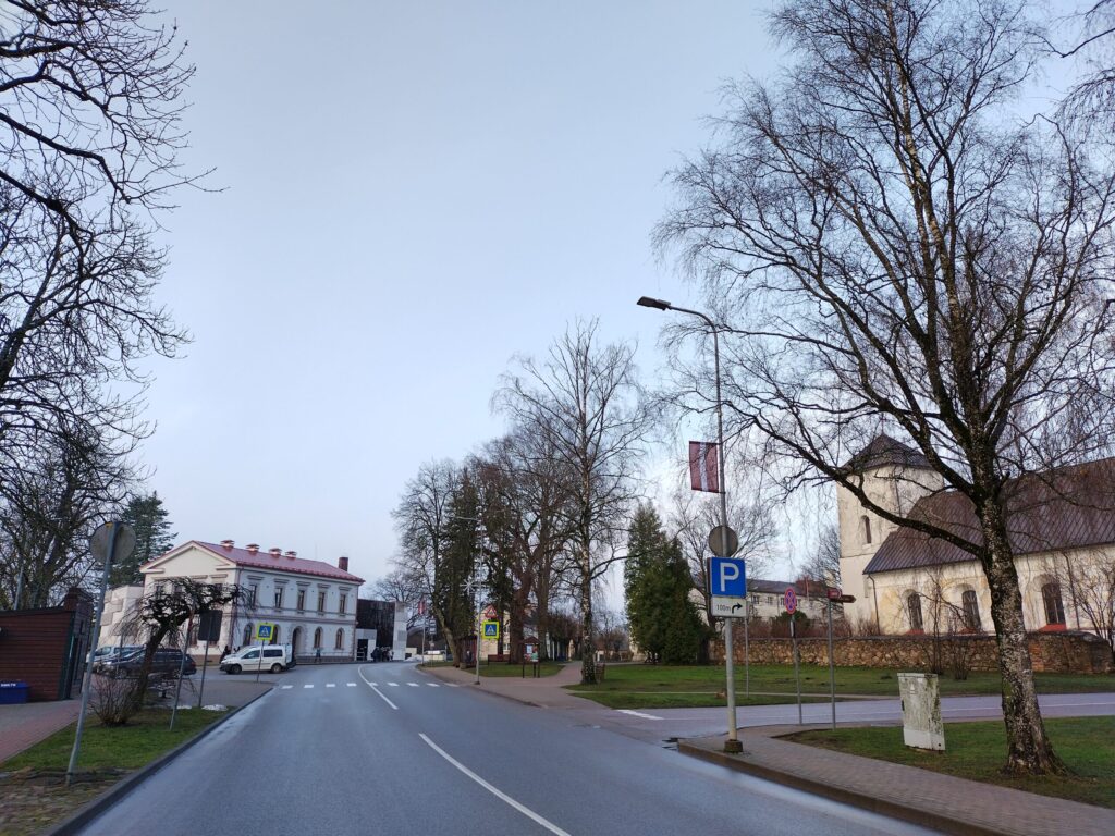 Aluksniesiem.lv raksta attēla aizvietotājs