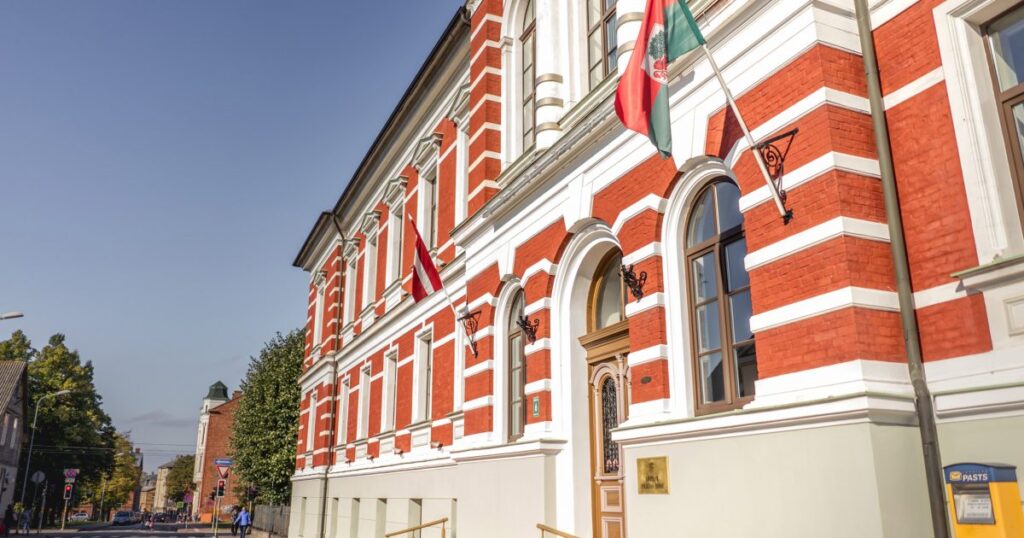 Aluksniesiem.lv raksta attēla aizvietotājs