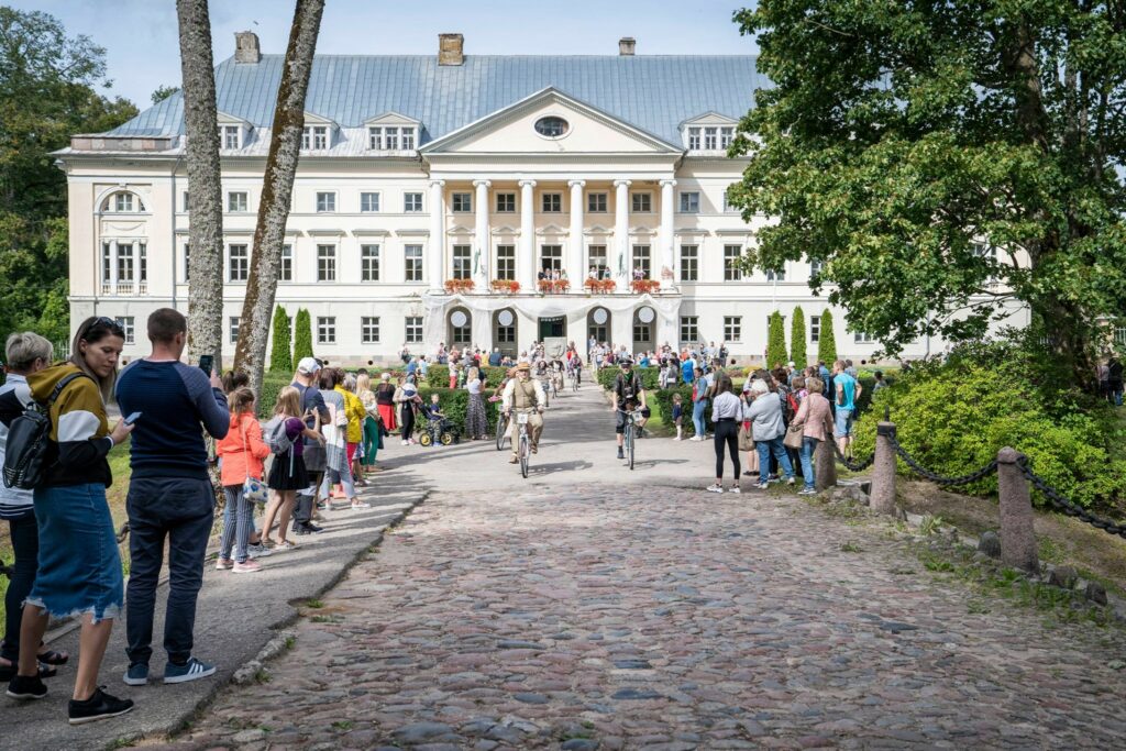 Aluksniesiem.lv raksta attēla aizvietotājs