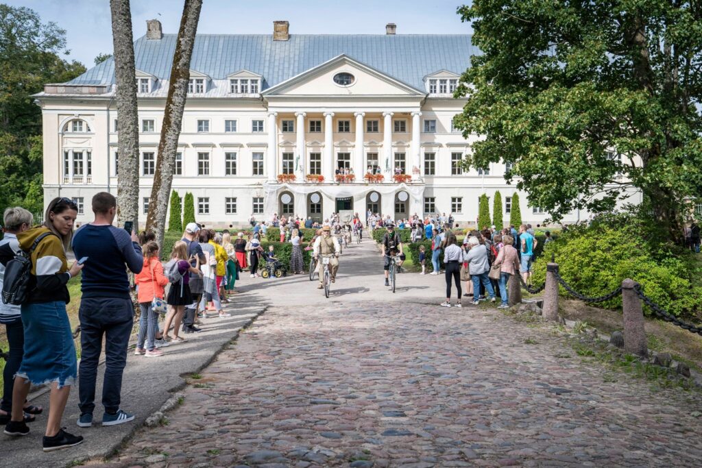 Aluksniesiem.lv raksta attēla aizvietotājs