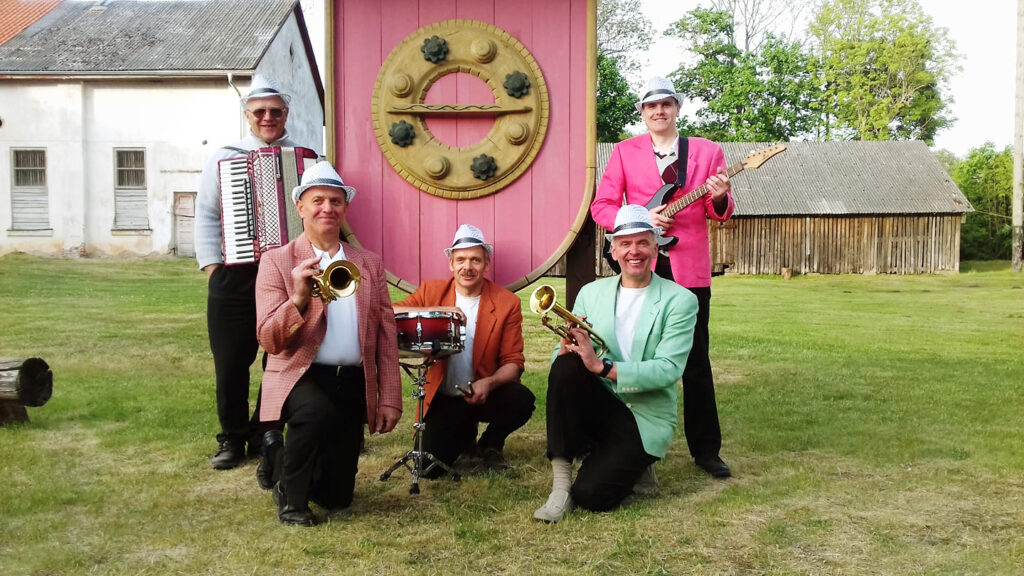 Aluksniesiem.lv raksta attēla aizvietotājs