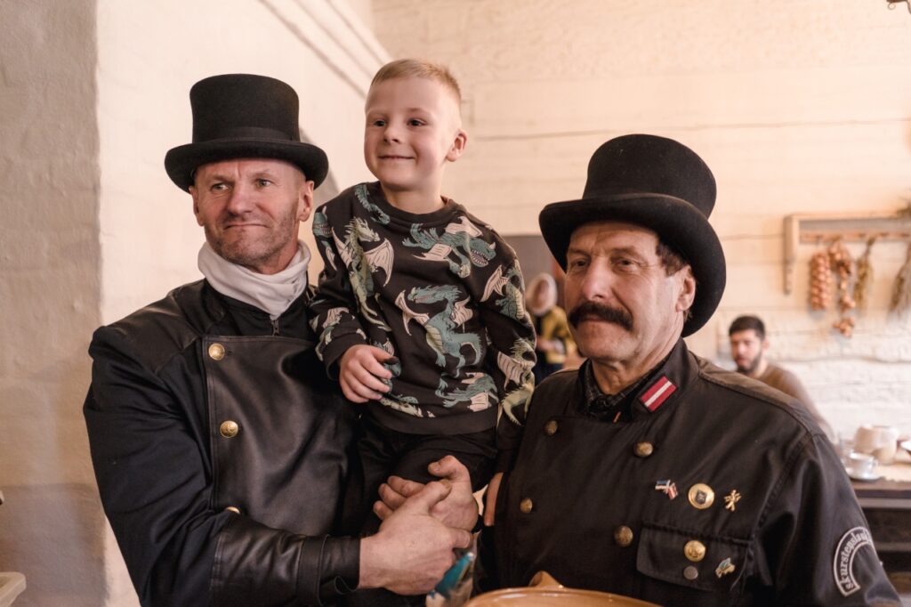 Aluksniesiem.lv raksta attēla aizvietotājs