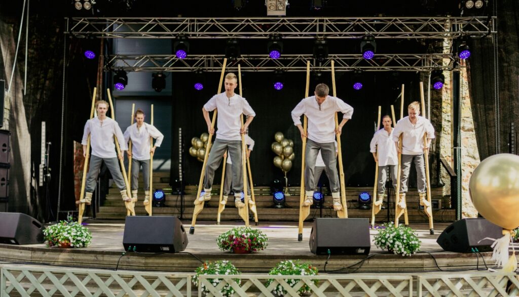 Aluksniesiem.lv raksta attēla aizvietotājs