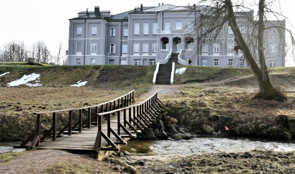 Aluksniesiem.lv raksta attēla aizvietotājs