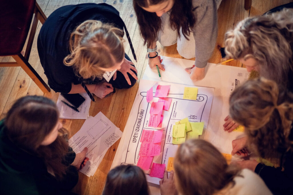 Aluksniesiem.lv raksta attēla aizvietotājs