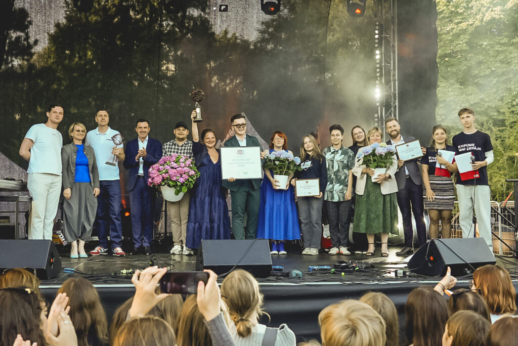 Aluksniesiem.lv raksta attēla aizvietotājs