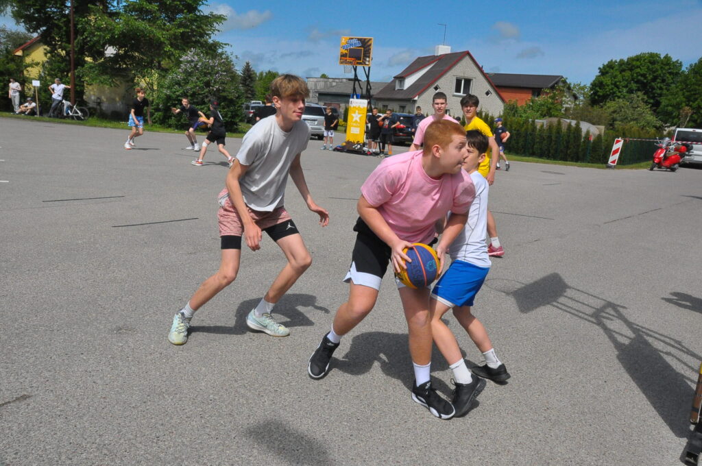 Aluksniesiem.lv raksta attēla aizvietotājs