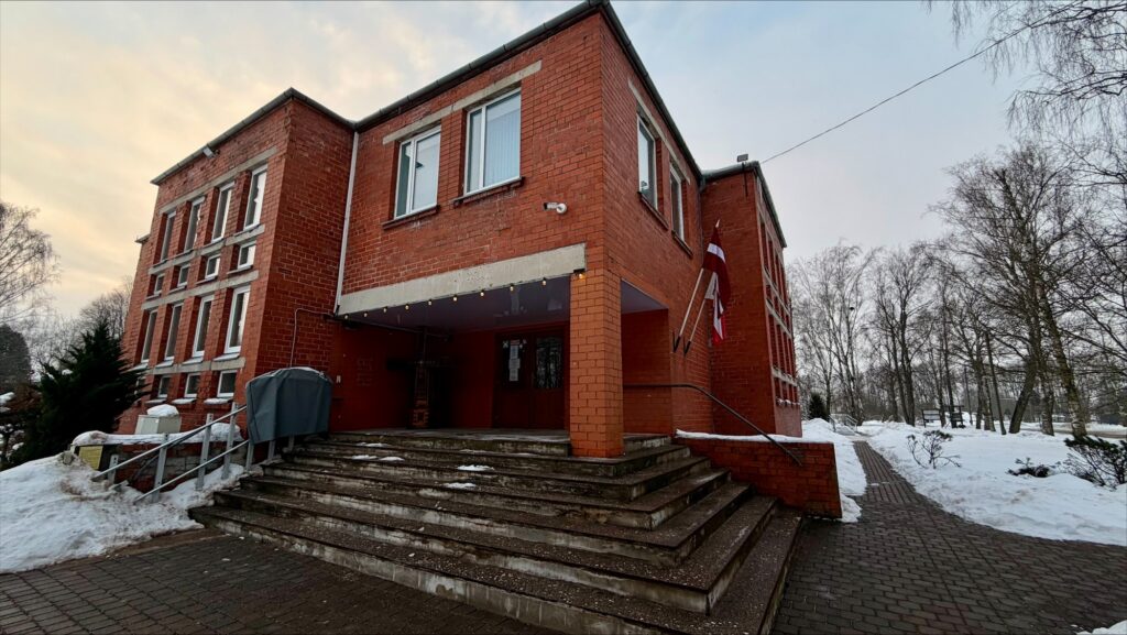 Aluksniesiem.lv raksta attēla aizvietotājs